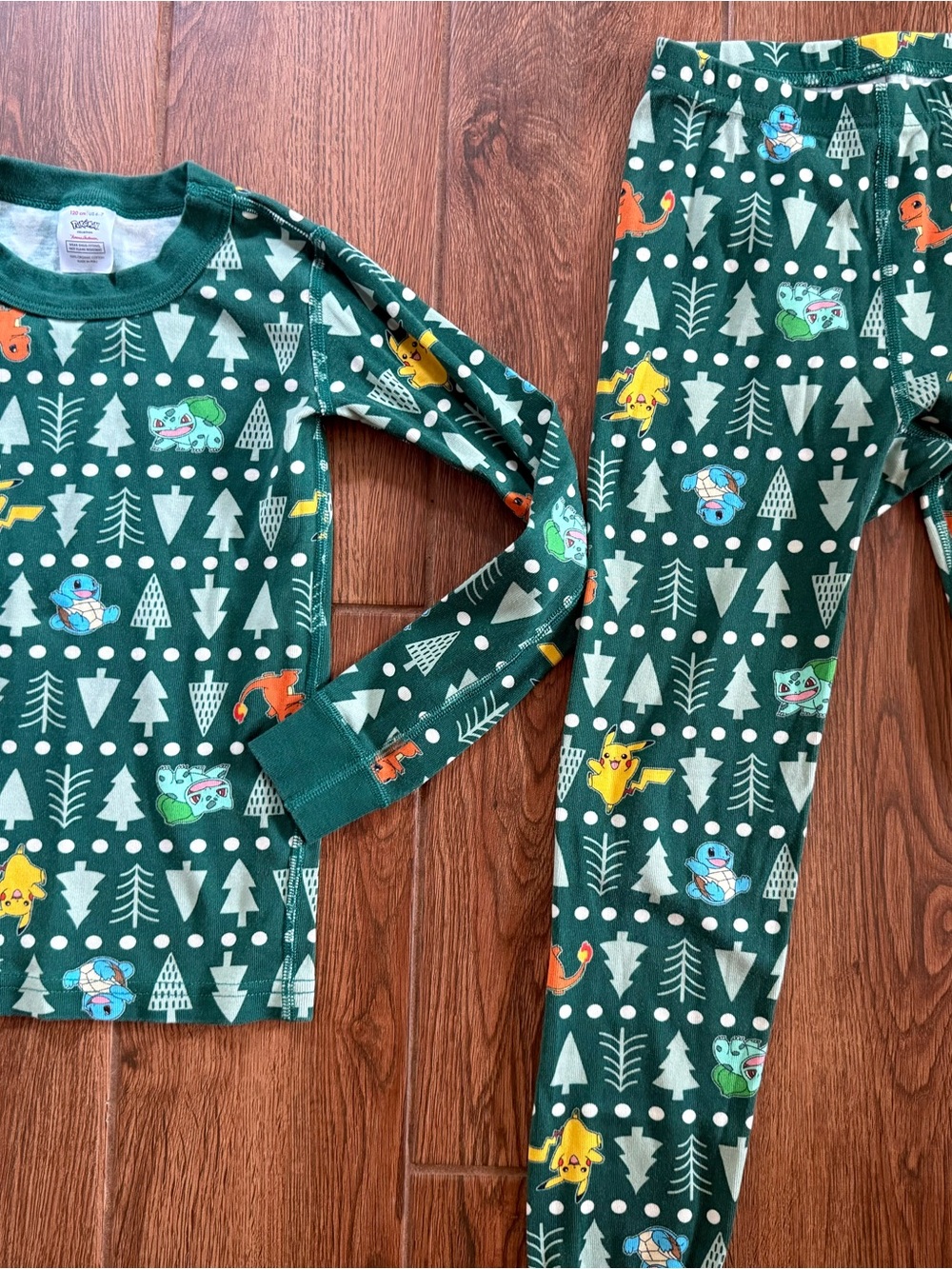 Hanna Andersson Dark Green Pokémon Holiday Pajama Set / kids 6-7